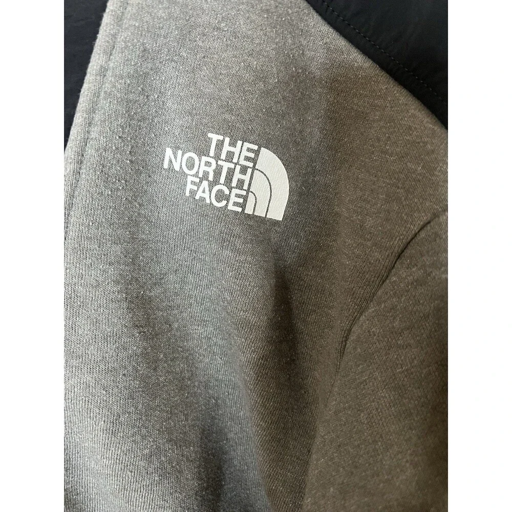 The North Face Mens L 1/4 zip Hoodie Logo Pockets NF0A3XB2